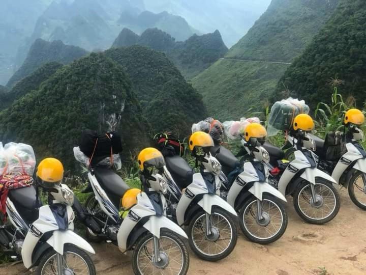 Rocks Ha Giang Hostel & Tour Extérieur photo